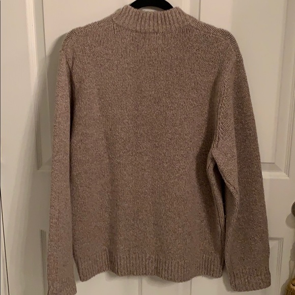 L.L.Bean Lambswool Sweater - Picture 5 of 5